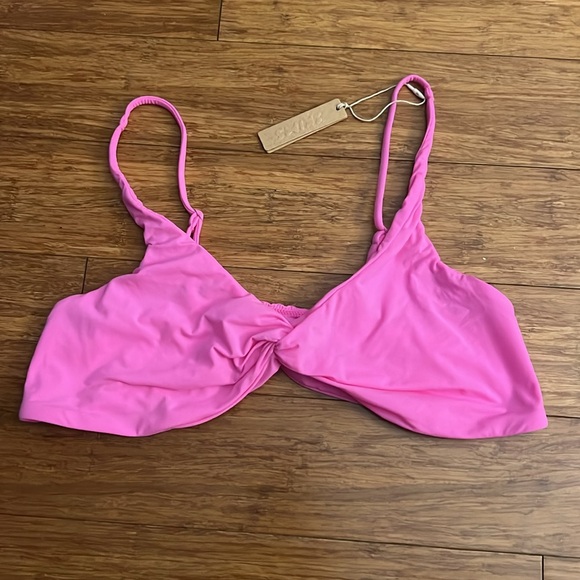 SKIMS skimpy scoop bralette - Picture 4 of 6